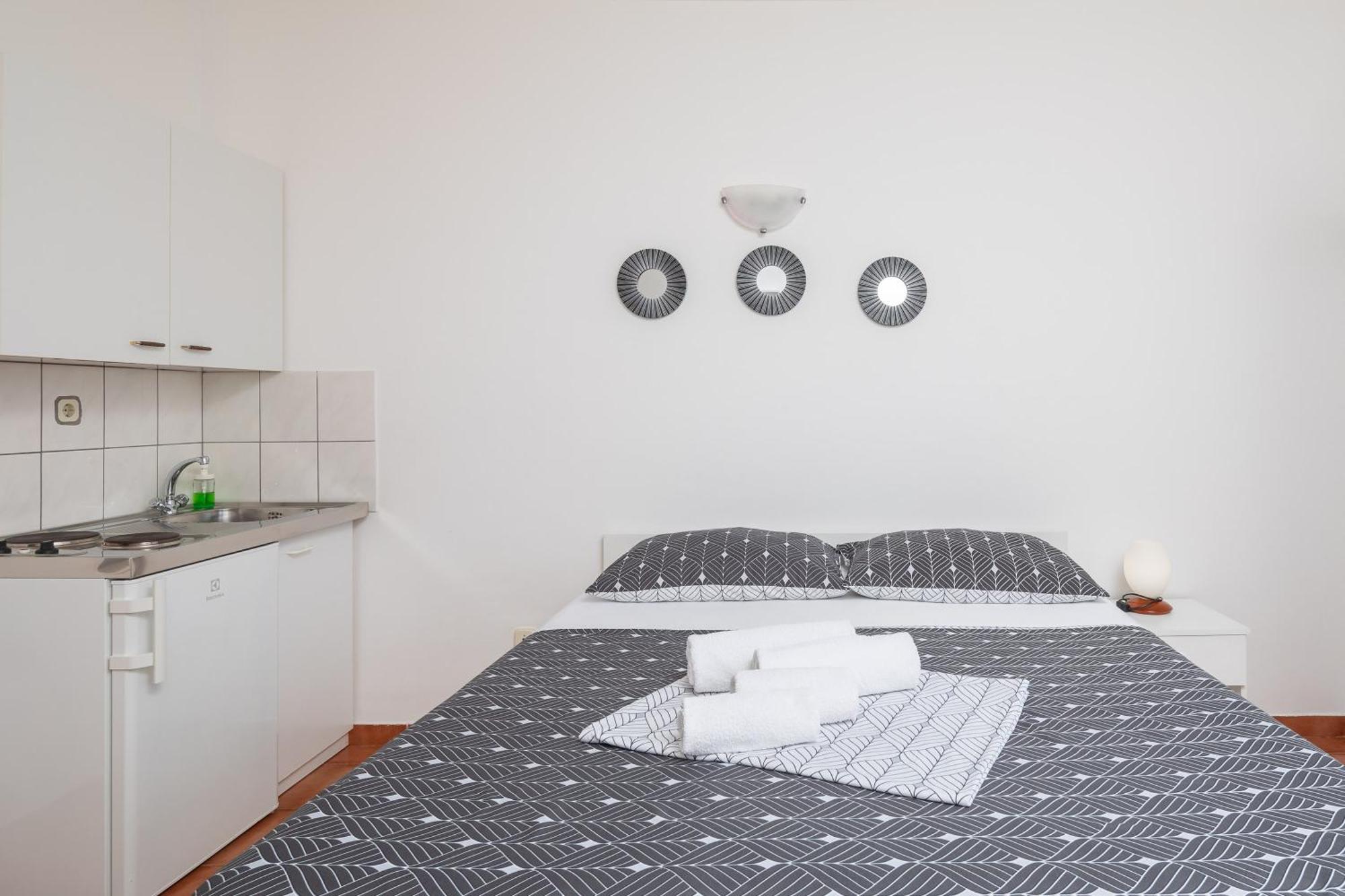 Adriatic Blue Apartments Lokva Rogoznica Kültér fotó